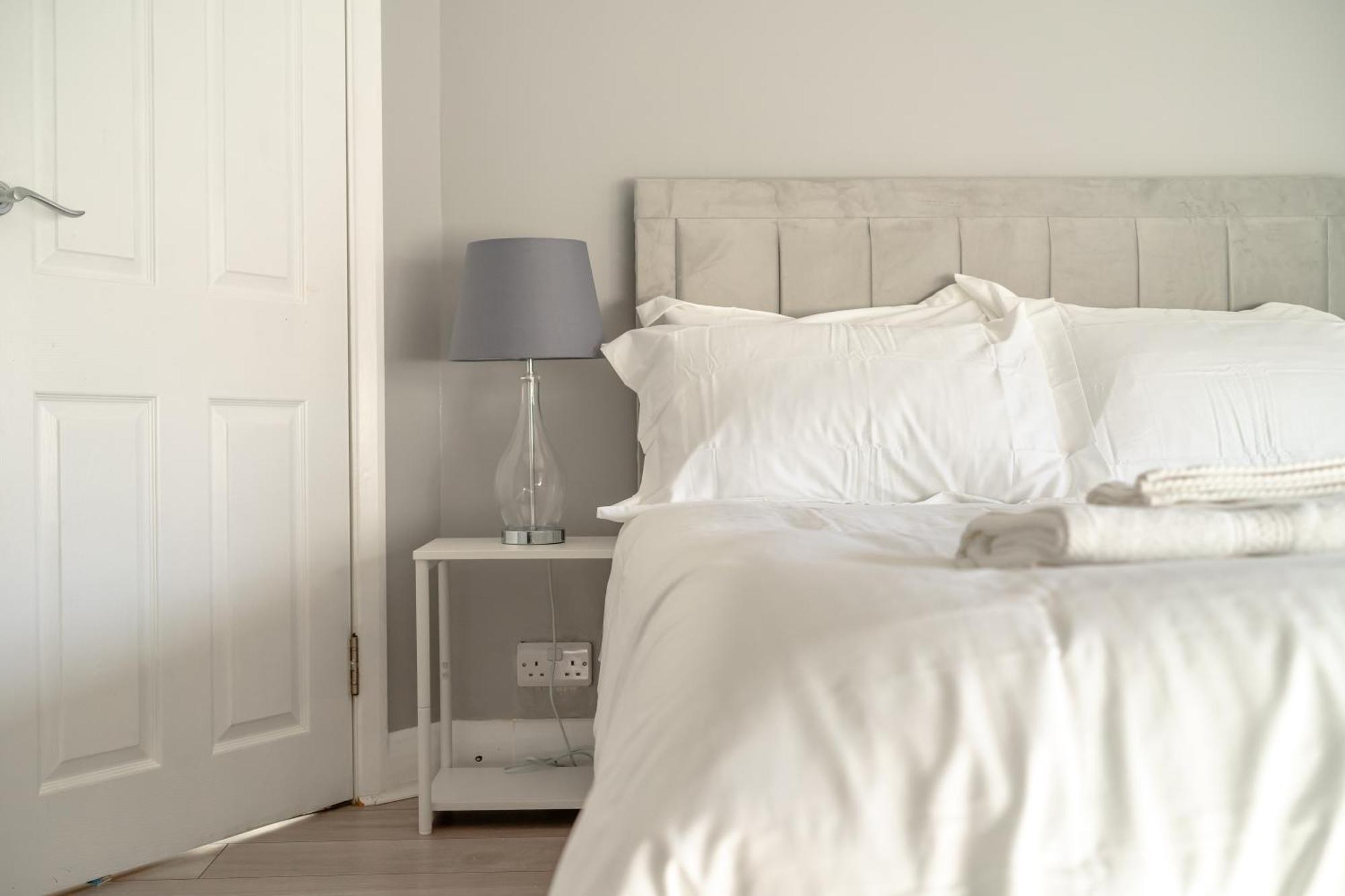 London & Forest Loughton  Ngoại thất bức ảnh
